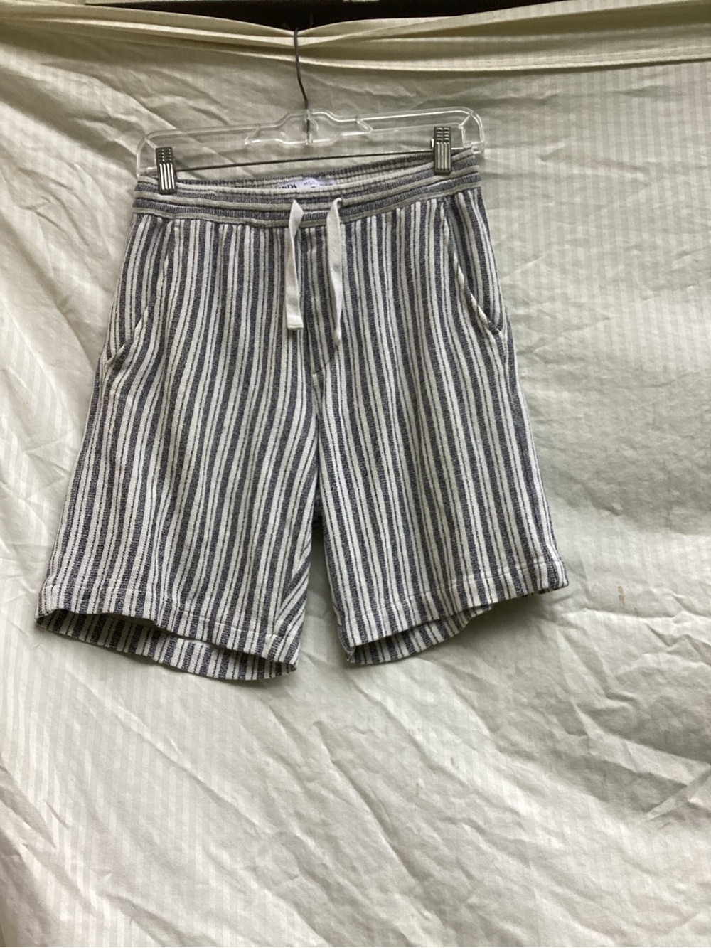 Zara Men’s Striped Knit Drawstring Shorts - Gray & cream, size small